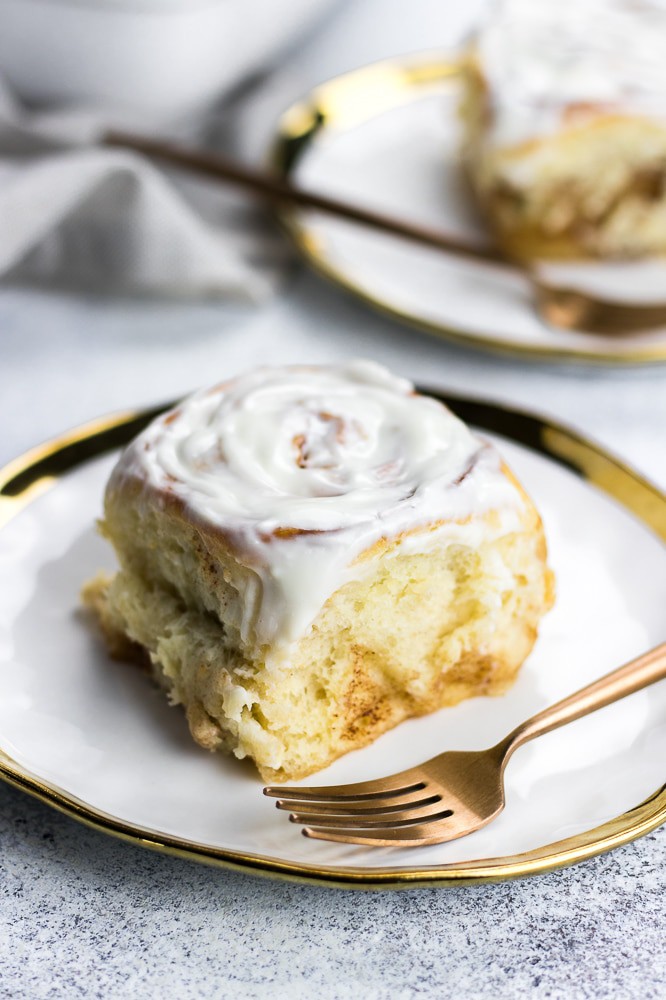 This Apple Pie Cinnamon Rolls recipe topped with delicious cream cheese icing is a great combination of our favorite indulgences; Apple Pie and Cinnamon Rolls. When you combine these flavors you will have everybody’s favorite treat during this holiday season.