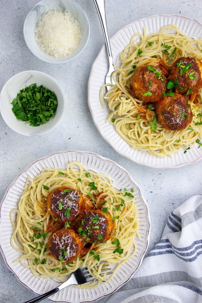 Instant Pot Turkey Meatballs cooked in tomato sauce is the best healthy comfort meal! This recipe is easy to make is can be served with a bowl of spaghetti, rice, or other grains of your choice.