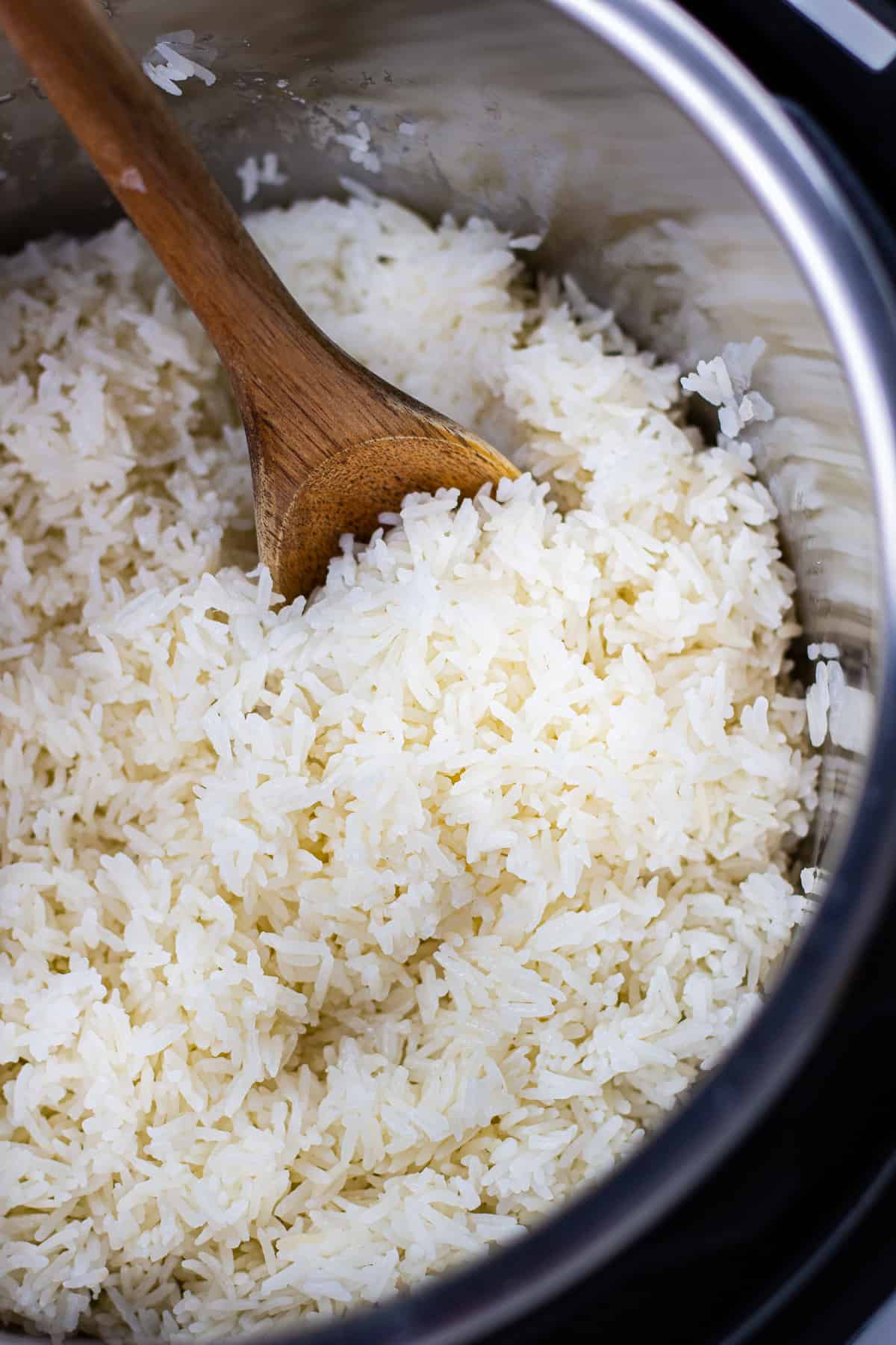 cooked white rice in instant pot.