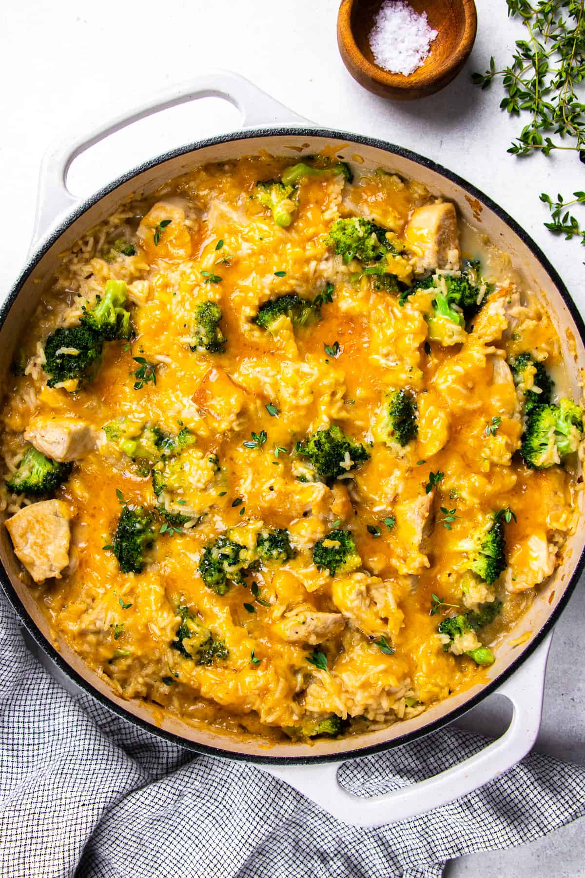 Cheesy Broccoli Chicken And Rice Casserole Veronikas Kitchen