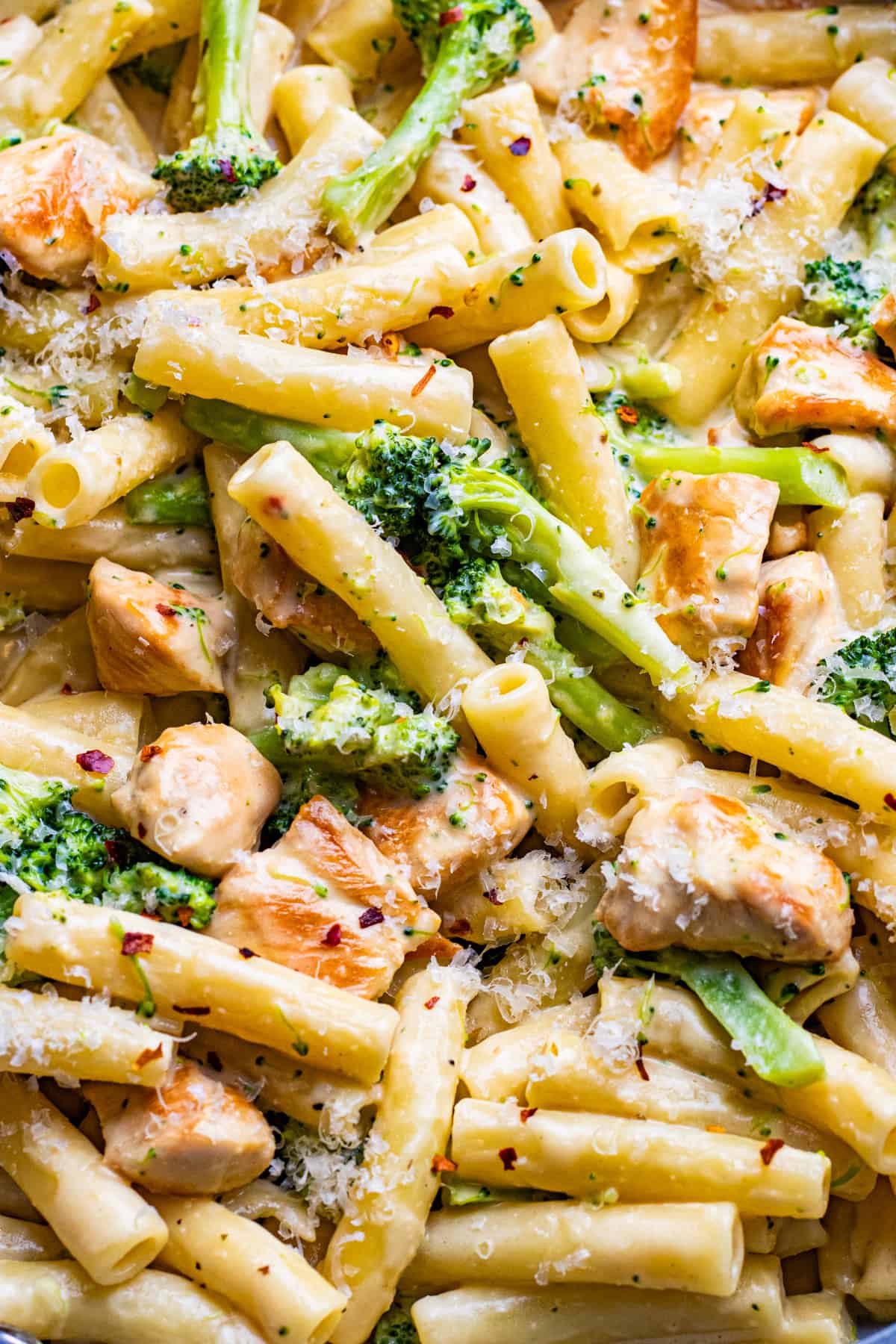 Pasta, diced chicken, and broccolli in creamy sauce.