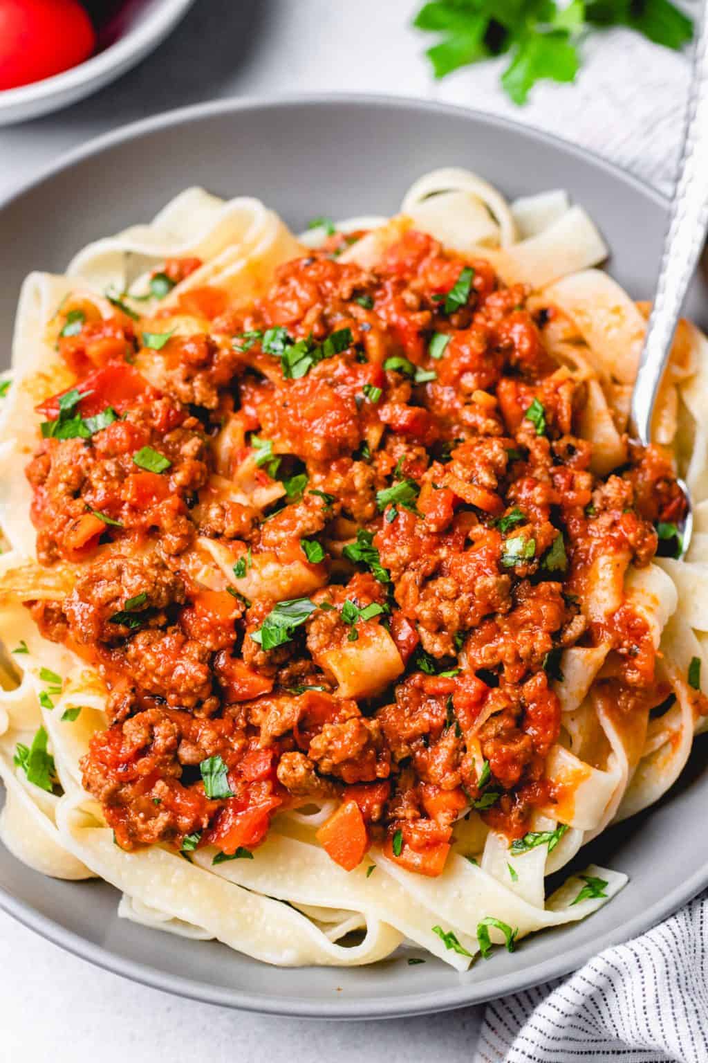 Easy Instant Pot Bolognese Sauce - Veronika's Kitchen